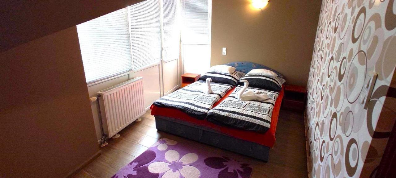 Fortuna Apartman Hajdúszoboszló Eksteriør billede