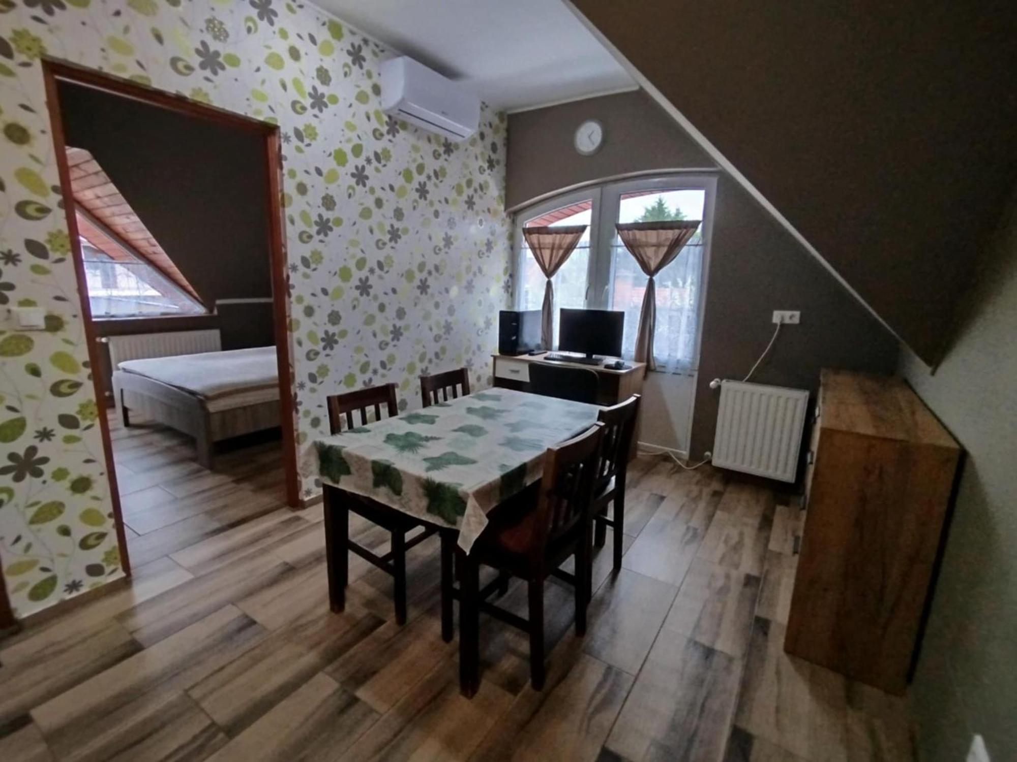 Fortuna Apartman Hajdúszoboszló Eksteriør billede